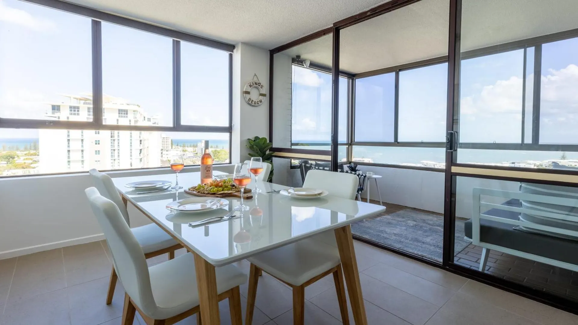 Breezy Kings Beach Apartment With Ocean Views Καλούντρα